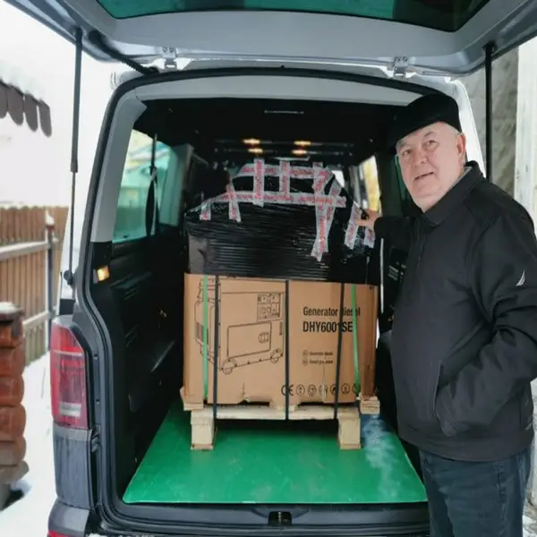 A generator donated by New Hope Compassion being delivered to a warming centre in Kyiv.